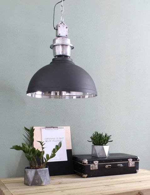 grote industriele fabriekslamp antraciet