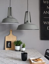Grijze hanglamp met stoere look Mexlite Luna