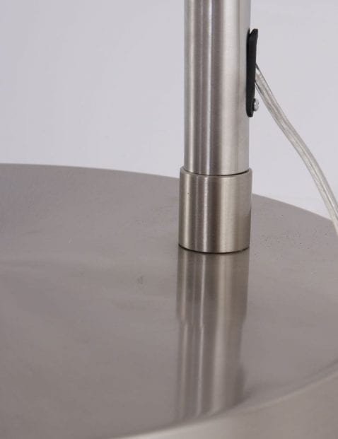 witte-vloerlamp-staal