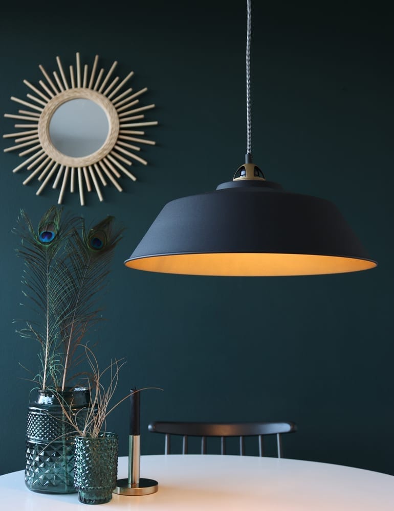 Stout Schep per ongeluk Industriële hanglamp Mexlite Nové zwart met goud - Directlampen.nl