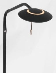 moderne stalen vloerlamp