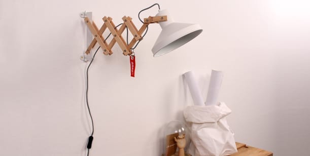 schaarlamp-wand-hout