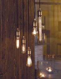 Gezellige-5-lichts-hanglamp-zwart-met-staal-1