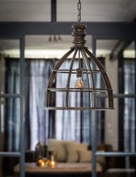 Stoere-zwarte-hanglamp-1