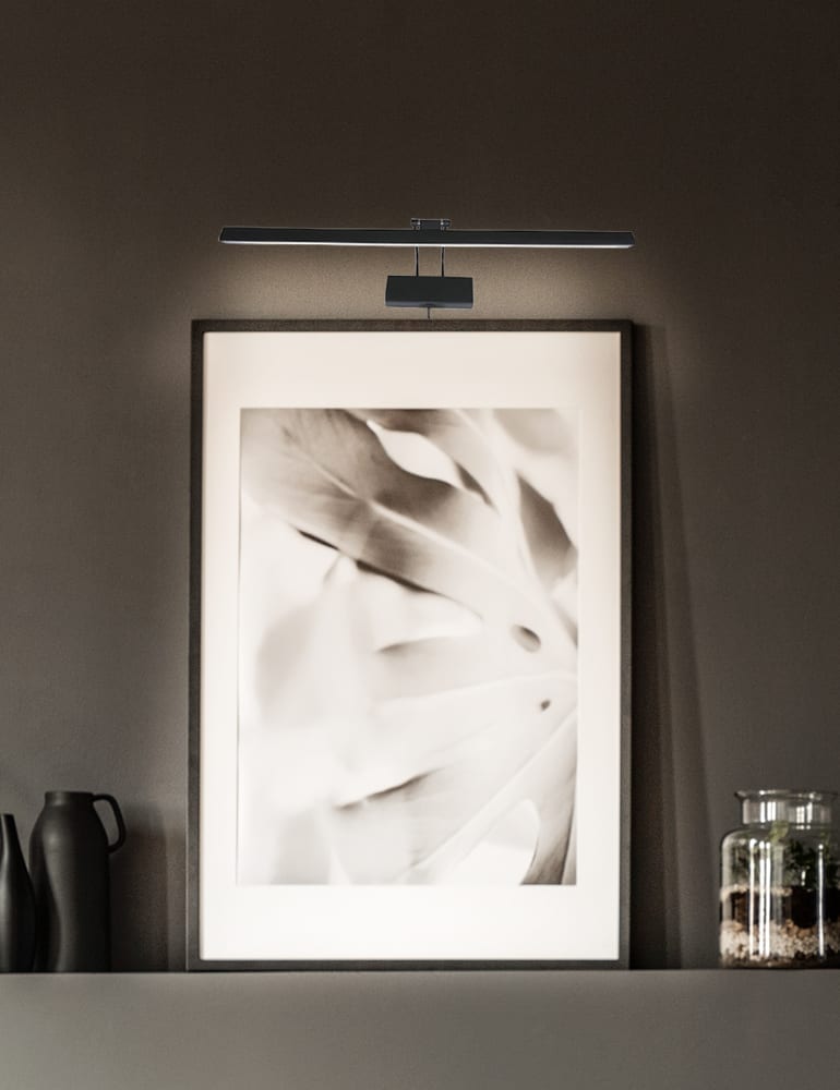 Er is een trend oriëntatie Afkorting Wandlamp boven schilderij Steinhauer Litho LED zwart - Directlampen.nl