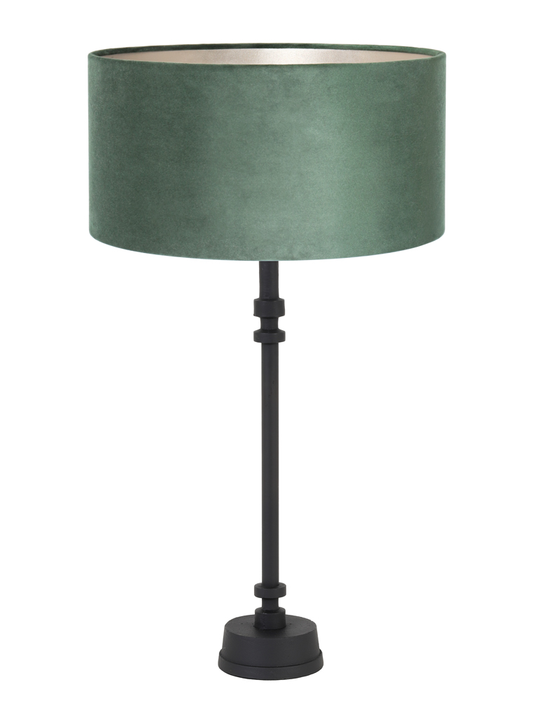 Groene fluwelen schemerlamp op smalle voet en Living Howell zwart Directlampen.nl