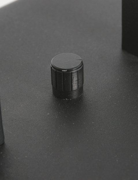 8210ZW-4