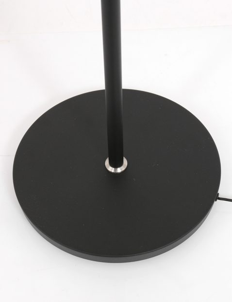 vloerlamp-steinhauer-soleil-mat-zwart-met-stalen-detail-3258zw-19