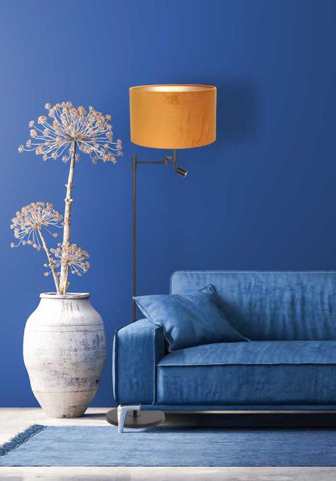 vloerlamp-steinhauer-stang-mat-zwart-met-een-gouden-kap-7191zw-2