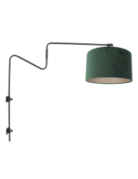 moderne-wandlamp-met-donkergroene-kap-steinhauer-linstrom-groen-en-zwart