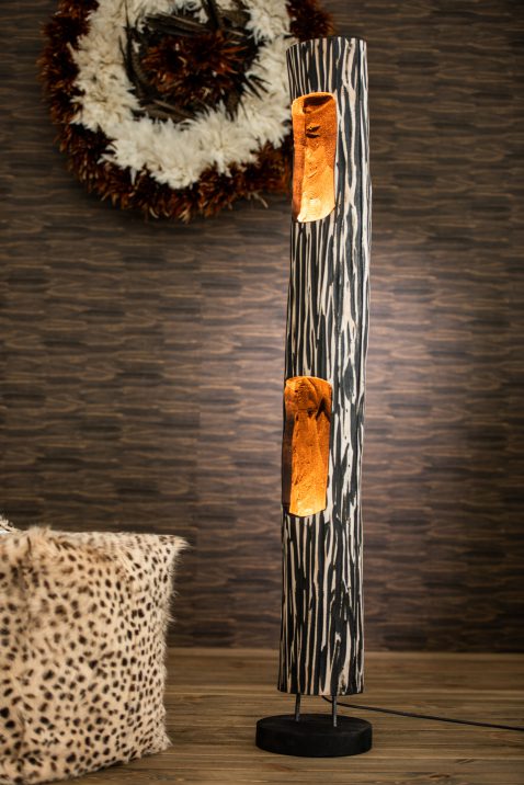 moderne-zwarte-houten-vloerlamp-jolipa-trunk-8