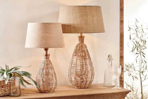 natuurlijke-beige-tafellamp-met-hout-nkuku-darma-wicker-3