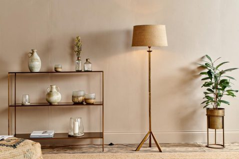 natuurlijke-beige-vloerlamp-ronde-kap-nkuku-sahhil-1