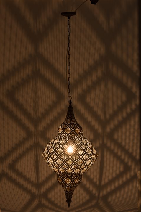orientaalse-zwarte-fijnmazige-hanglamp-jolipa-jordan-2