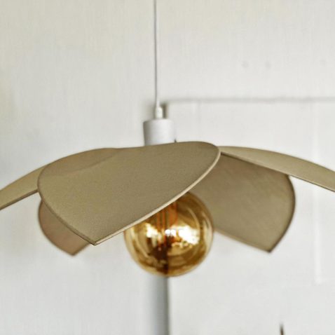 retro-bruine-ronde-hanglamp-opjet-plain-1