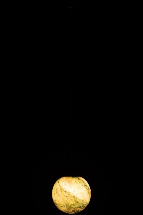 retro-groene-bolvormige-hanglamp-jolipa-dany-2