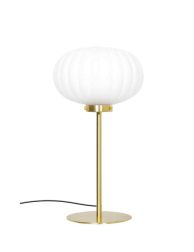 retro-wit-met-gouden-tafellamp-opjet-flort