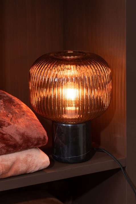 retro-zwarte-tafellamp-met-rood-glas-jolipa-yufo-1
