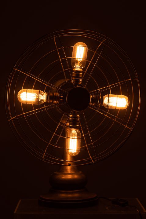 retro-zwarte-tafelventilator-met-vier-lichtpunten-jolipa-buzzy-2