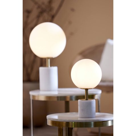klassieke-wit-met-gouden-tafellamp-light-and-living-medina-1