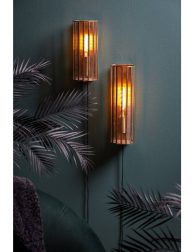 messing-wandlamp-met-glas-light-and-living-stroeby-1