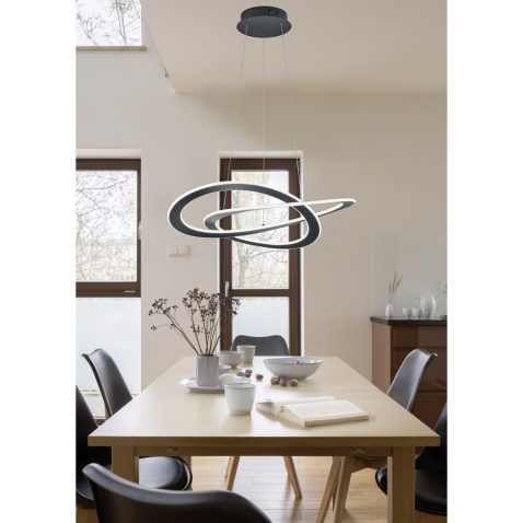 Dining room with fancy chandelier