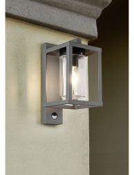 Street lamp with retro design glass wall
