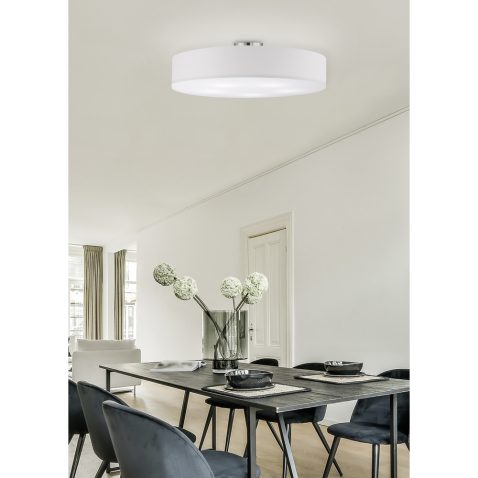 Bright dining room