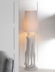 moderne-witte-mensfiguren-tafellamp-jolipa-resin-1