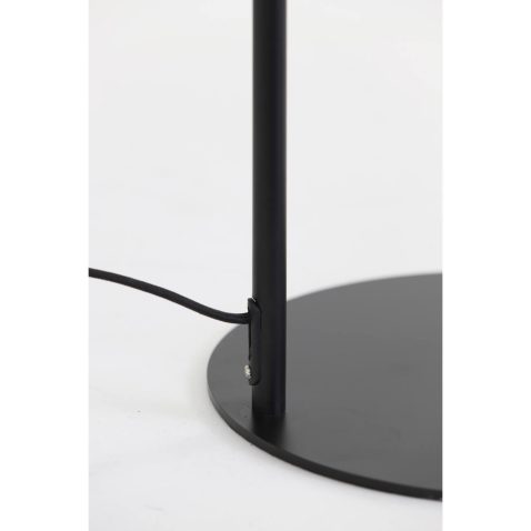 moderne-zwarte-vloerlamp-bolle-lampenkap-light-and-living-mette-3