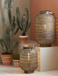 oosters-gouden-geperforeerde-tafellamp-light-and-living-udupi-1