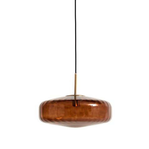 retro-bruin-met-gouden-hanglamp-light-and-living-pleat