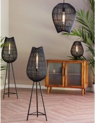 zwarte-rieten-tafellamp-light-and-living-yumi-1