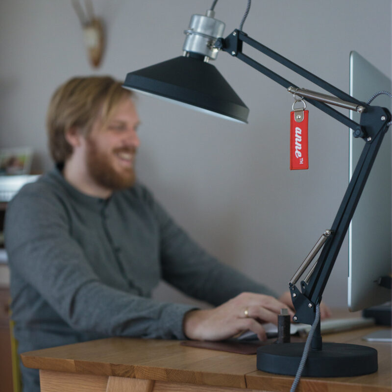 annelighting-tafellamp-zappa-zwart-metaal-bureaulamp-e14-7702zw-1
