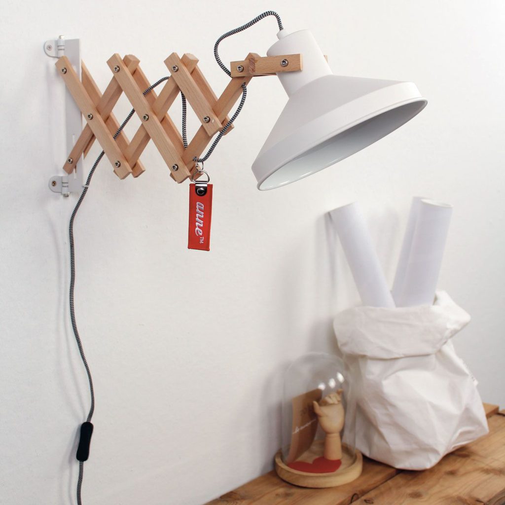 annelighting-wandlamp-woody-naturel-houtmetaal-schaarlamp-e27-7900be-1