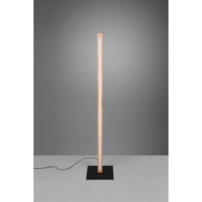 industriele-langwerpige-houten-vloerlamp-bellari-426410130-6