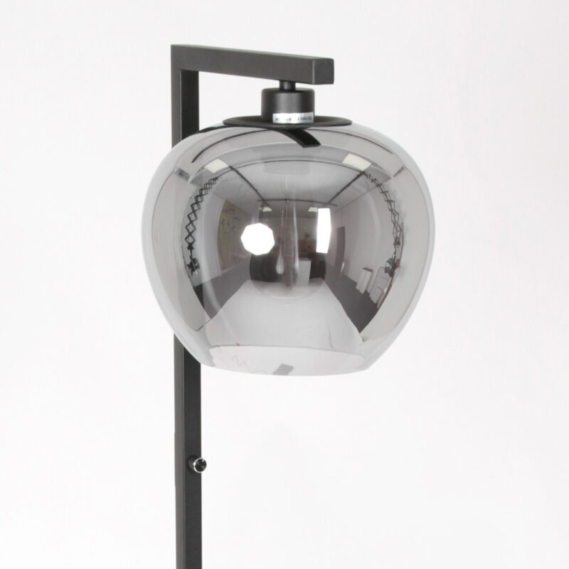 steinhauer-vloerlamp-stang-zwart-glasmetaalsmokeglas-kleurglas-lamp-e27-3650zw-1