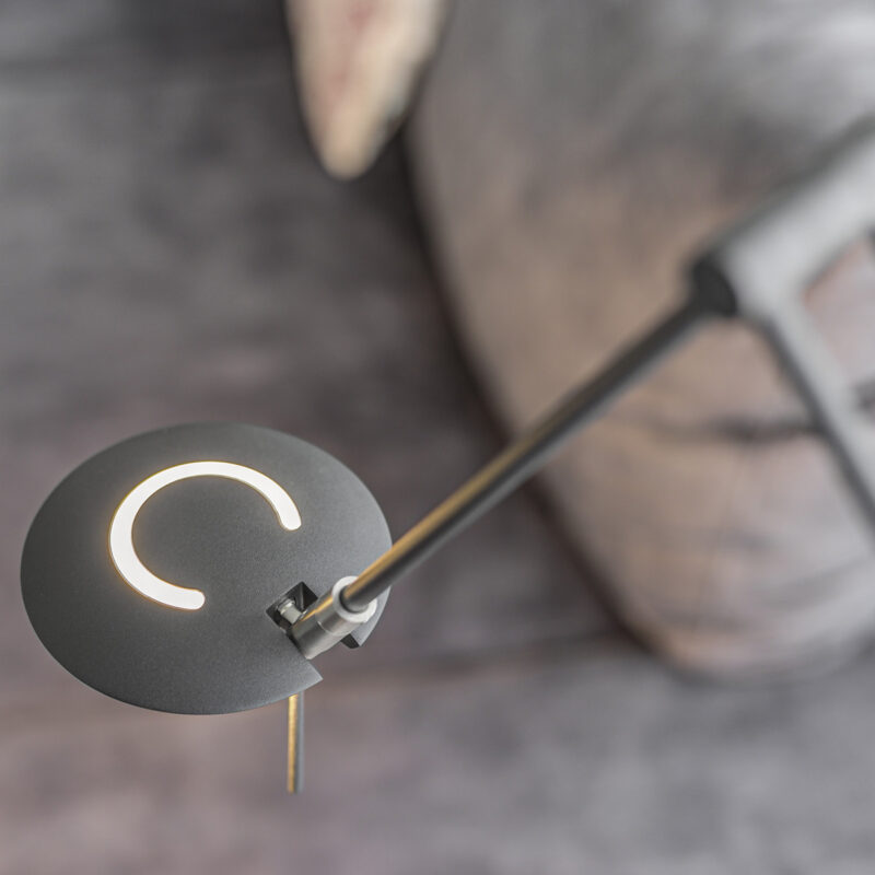 steinhauer-vloerlamp-zodiacled-zwart-kunststofmetaal-designlamp-led-2107zw-1