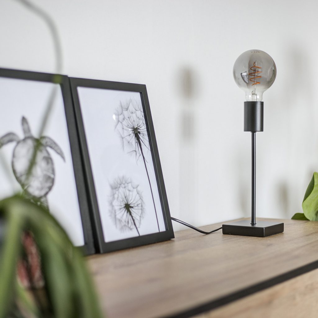 Trendy zwarte metalen tafellamp Mexlite Minimalics - Afbeelding 4