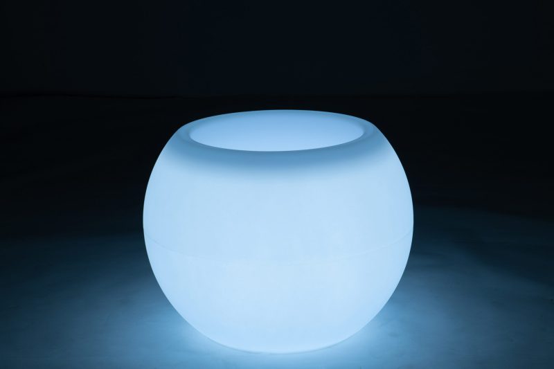 moderne-bolvormige-witte-tafellamp-jolipa-flowerpot-20275-2