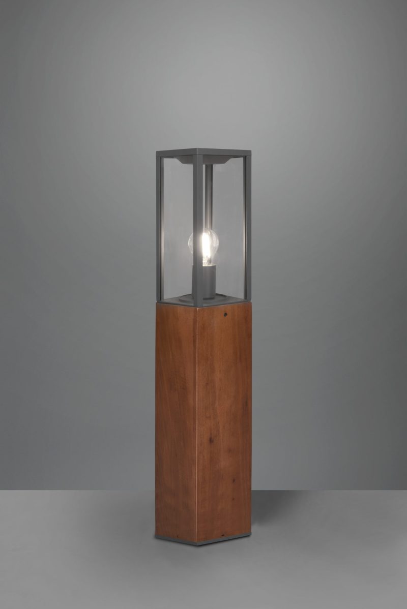 moderne-houten-lamp-op-paal-garonne-401860130-3