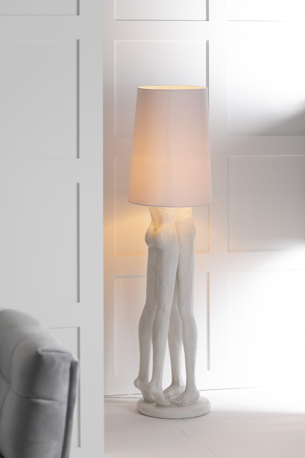 Moderne witte mensfiguren tafellamp Jolipa Resin - Afbeelding 3