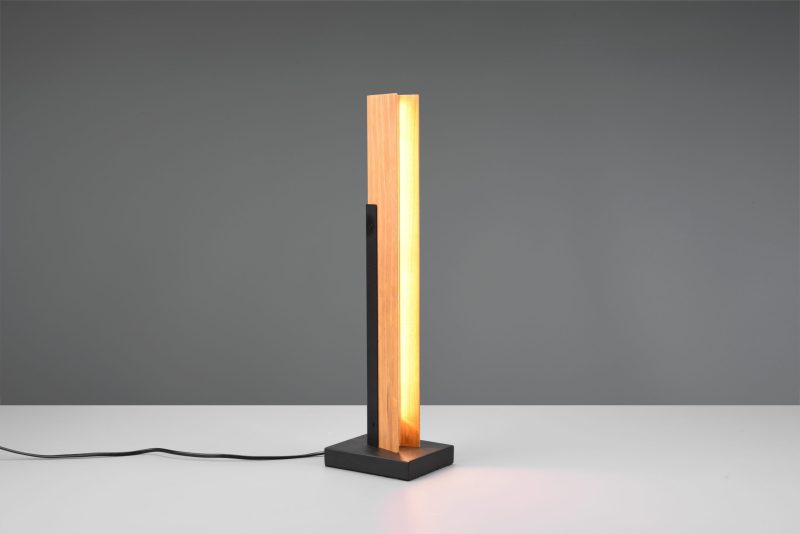 moderne-zwart-met-houten-tafellamp-kerala-541610132-3