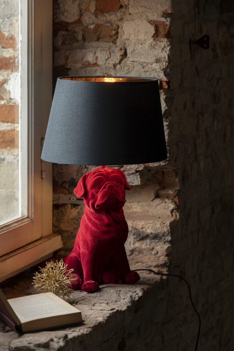 moderne-zwarte-tafellamp-rode-hond-jolipa-bobbie-35361-2