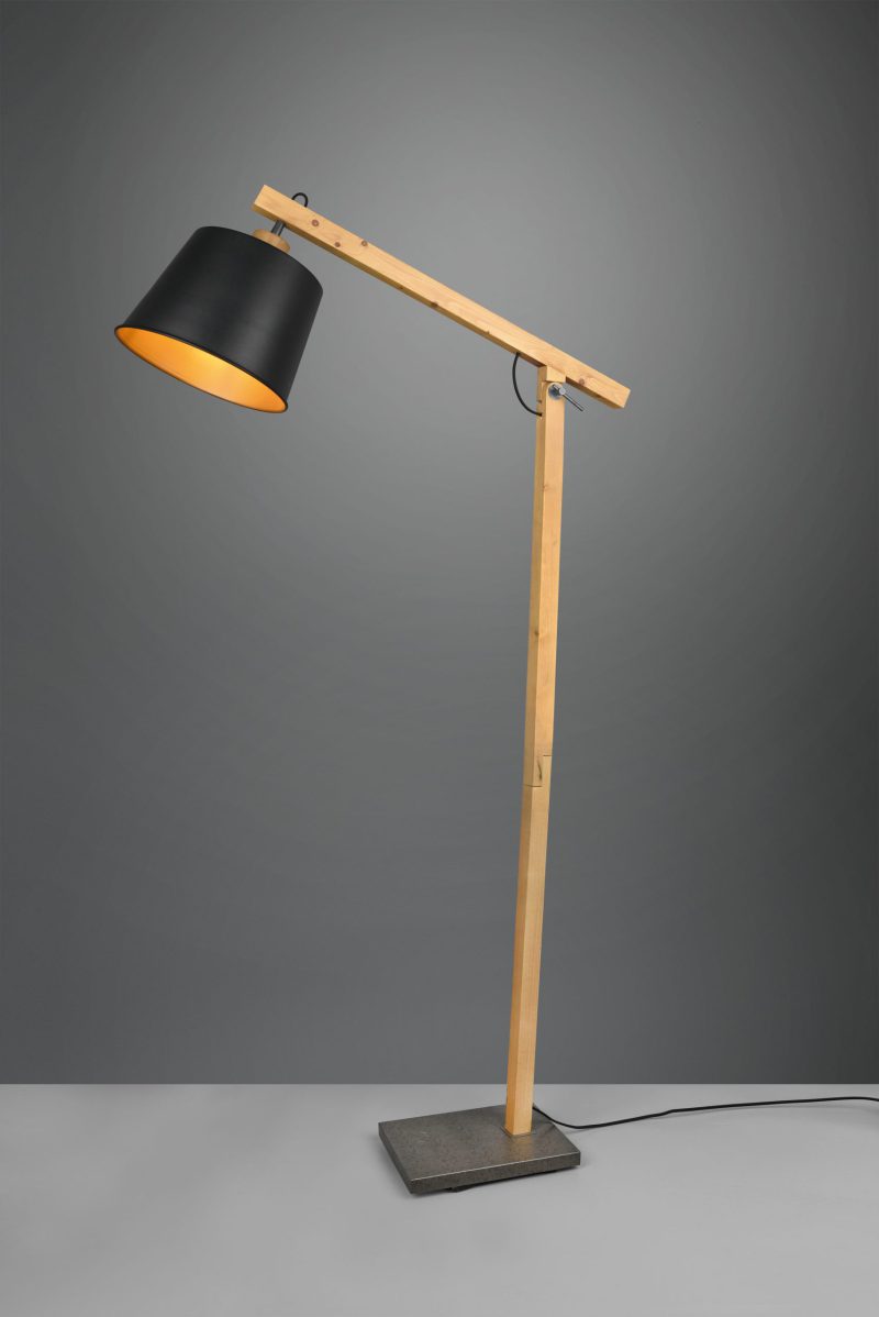moderne-zwarte-vloerlamp-met-hout-harris-412700132-2