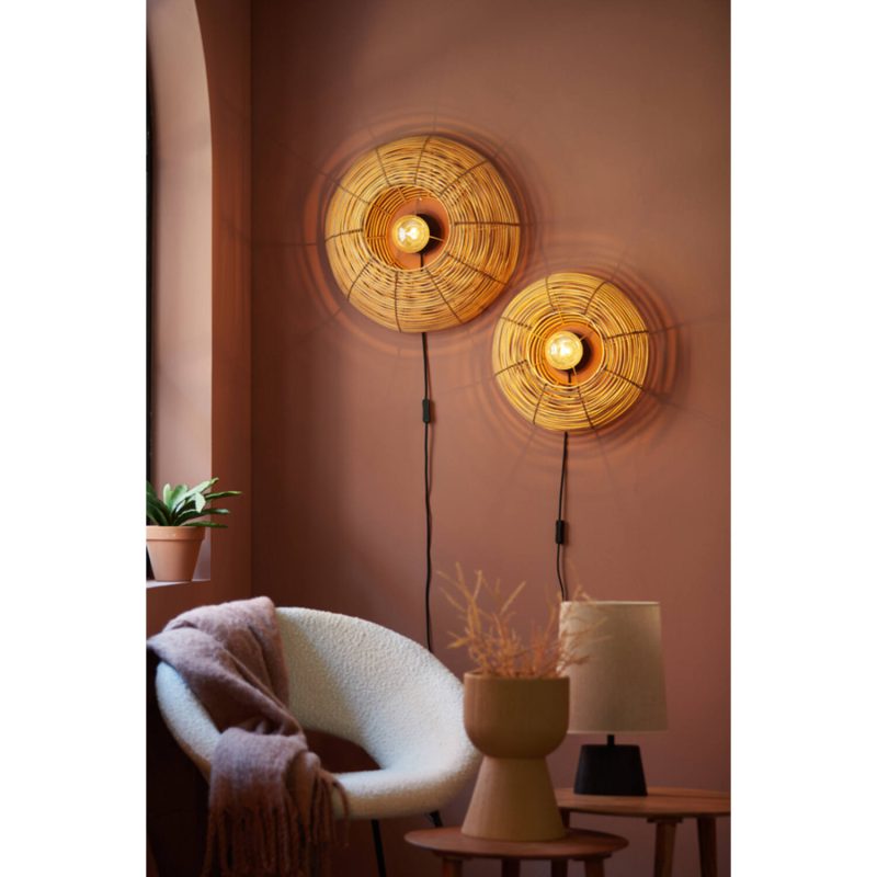 natuurlijke-beige-rotan-wandlamp-light-and-living-mataka-1860130-2
