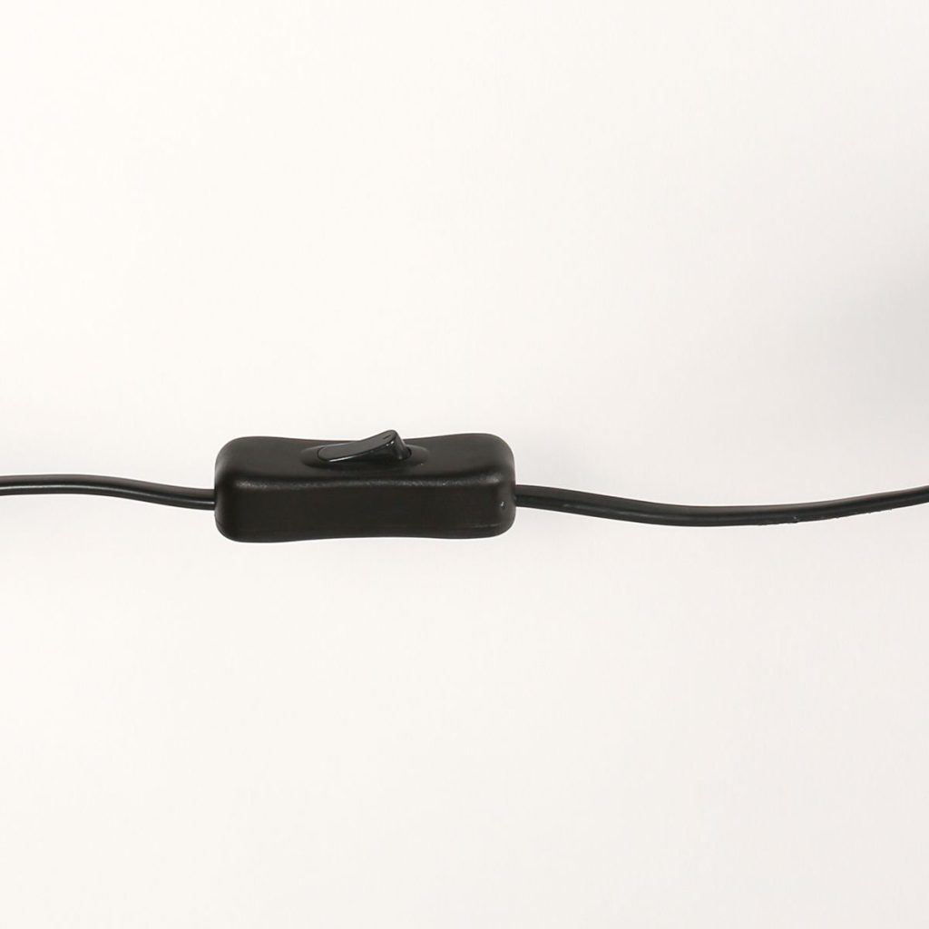 ronde-zwarte-tafellamp-modern-tafellamp-steinhauer-bambus-naturel-en-zwart-3669zw-11