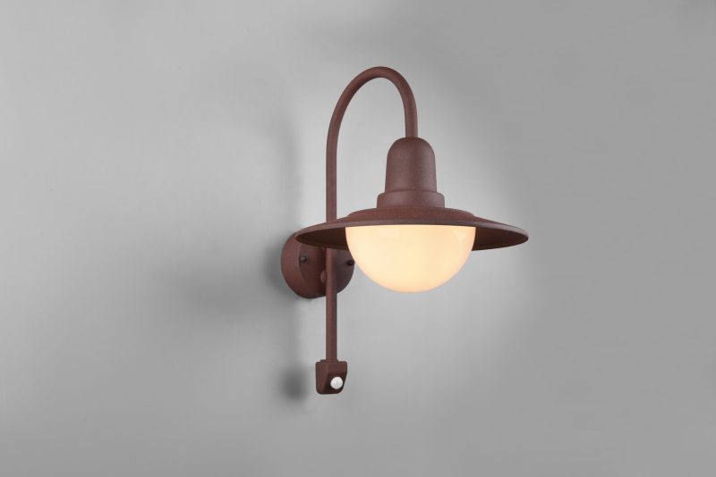 rustieke-bruine-wandlamp-met-bol-norman-207269124-3