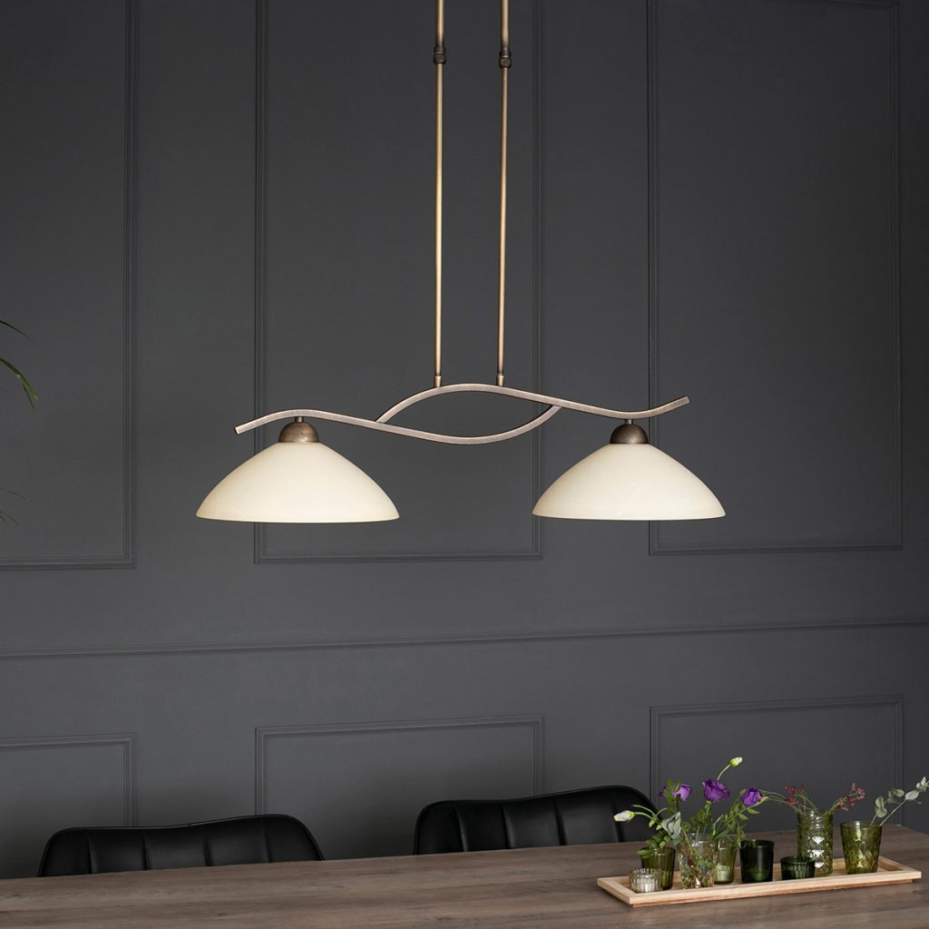 sierlijke-klassieke-tweelichts-hanglamp-steinhauer-capri-6836br-10