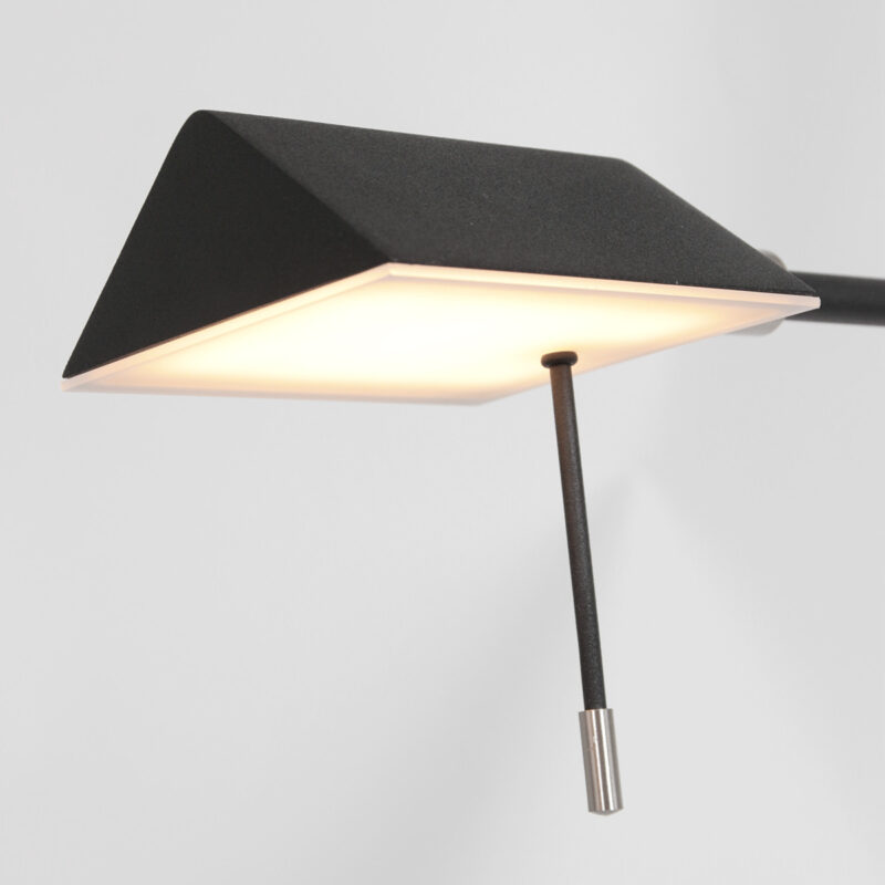 steinhauer-vloerlamp-retina-zwart-glasmetaal-designlamp-led-3083zw-1